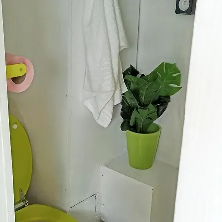 דירה Confortable Avec Vue Sur La A 13 M² B